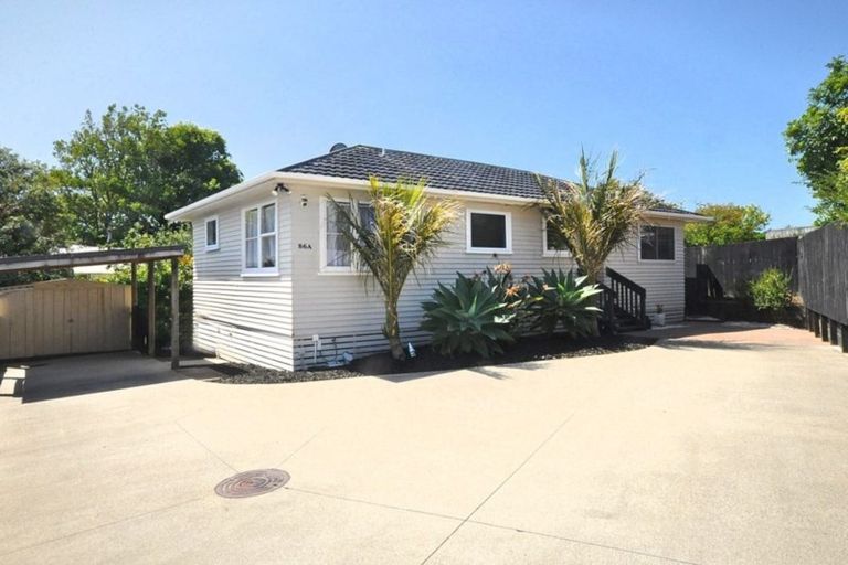Photo of property in 86a Sylvan Crescent, Te Atatu South, Auckland, 0610