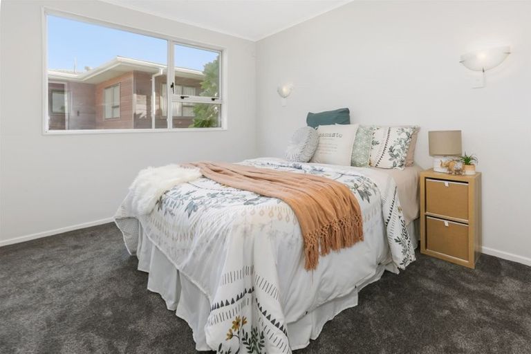 Photo of property in 14 Brora Crescent, Papakowhai, Porirua, 5024