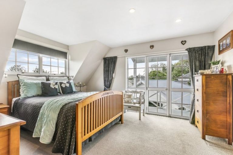 Photo of property in 57 Wordsworth Street, Leamington, Cambridge, 3432