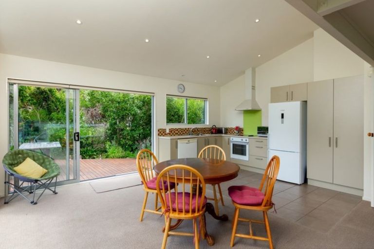 Photo of property in 2323 Queen Charlotte Drive, Ngakuta Bay, Picton, 7281