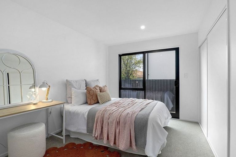 Photo of property in 106 Rattray Street, Riccarton, Christchurch, 8041