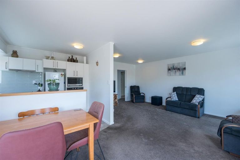 Photo of property in 13 Vining Crescent, Stoke, Nelson, 7011