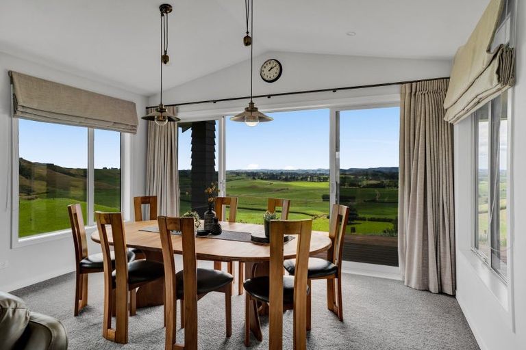 Photo of property in 32 Bird Road, Bird Road, Stratford, 4393