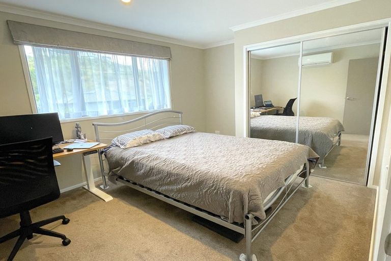 Photo of property in 29 Margaret Shields Avenue, Aotea, Porirua, 5024