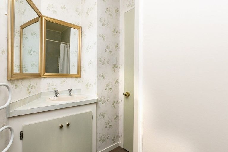 Photo of property in 2 Newport Street, Belleknowes, Dunedin, 9011