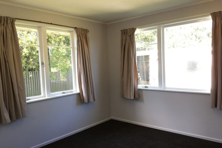 Photo of property in 8 Buick Crescent, Awapuni, Palmerston North, 4412
