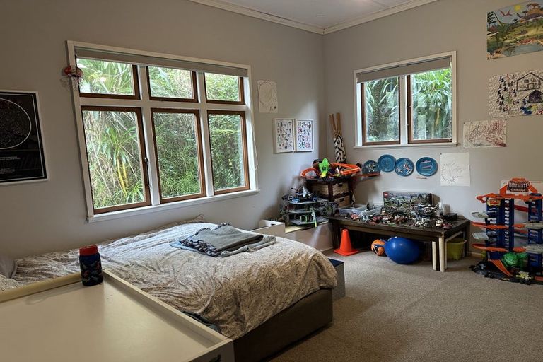 Photo of property in 10b Oriental Terrace, Mount Victoria, Wellington, 6011