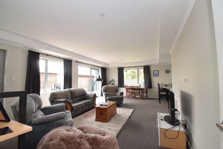 Photo of property in 4a Henderson Street, Mornington, Dunedin, 9011