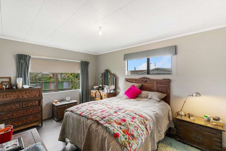 Photo of property in 22 Darlington Street, Ngatea, 3503