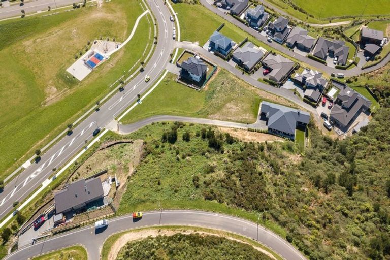 Photo of property in 3 Baxters Rise, Aotea, Porirua, 5024