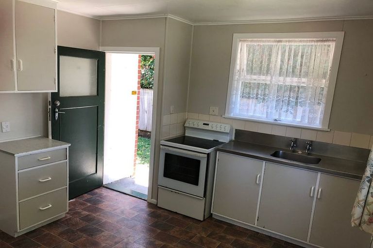 Photo of property in 1/117 Clouston Park Road, Clouston Park, Upper Hutt, 5018