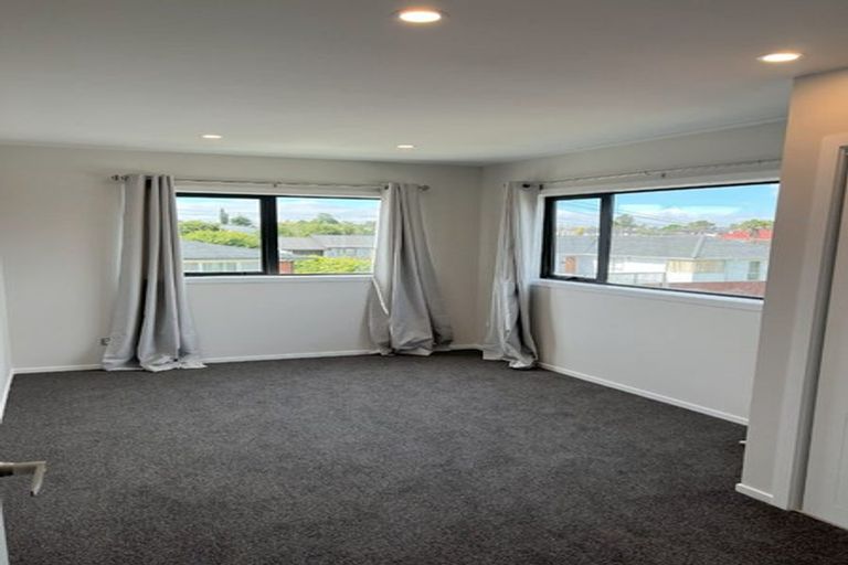 Photo of property in 3b Evelyn Street, Papatoetoe, Auckland, 2025