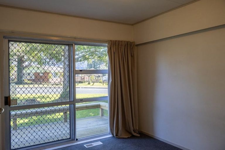 Photo of property in 71 Pandora Avenue, Sunnybrook, Rotorua, 3015