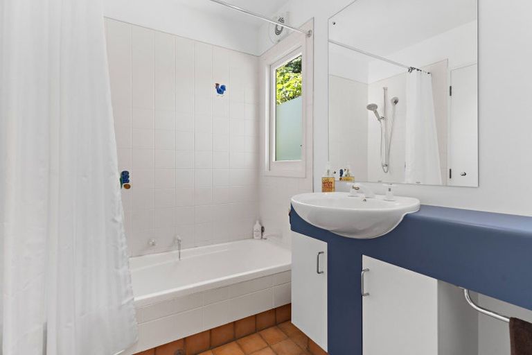 Photo of property in 32 Papawai Road, Papawai, Greytown, 5794