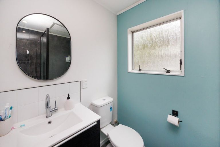 Photo of property in 23a Rhodes Drive, Kelvin Grove, Palmerston North, 4414