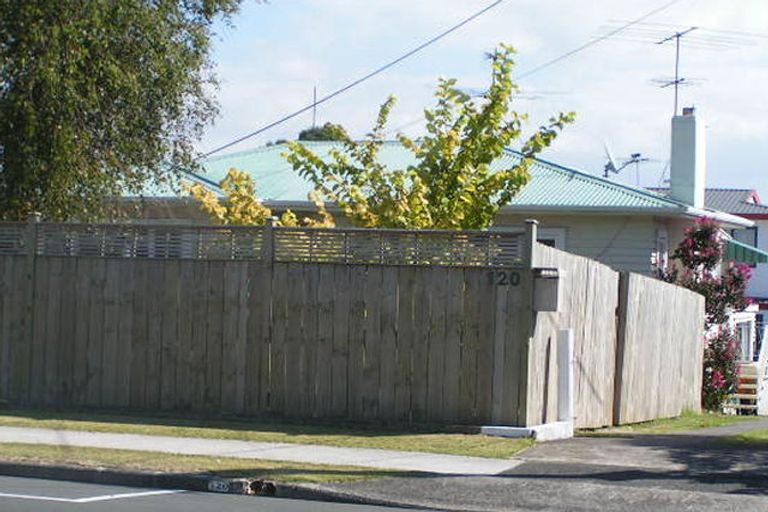 Photo of property in 1/120 Forrest Hill Road, Forrest Hill, Auckland, 0620