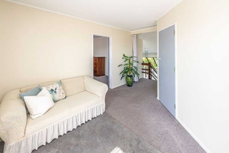 Photo of property in 12 Akepiro Place, Tawhero, Whanganui, 4501