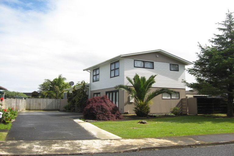 Photo of property in 21 Tatariki Street, Rosehill, Papakura, 2113