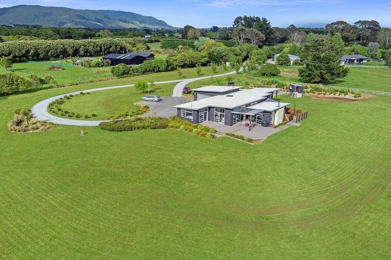 Photo of property in 243 Otaki Gorge Road, Hautere, Otaki, 5582