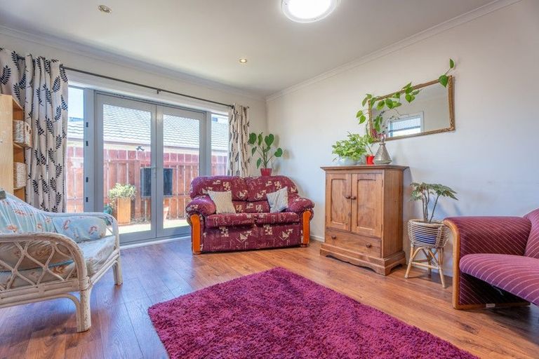 Photo of property in 1/6 Lonsdale Street, New Brighton, Christchurch, 8083