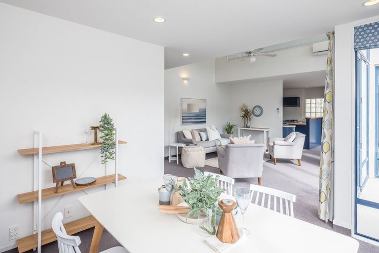 Photo of property in Anderson Apartments, 11/248 Willis Street, Te Aro, Wellington, 6011