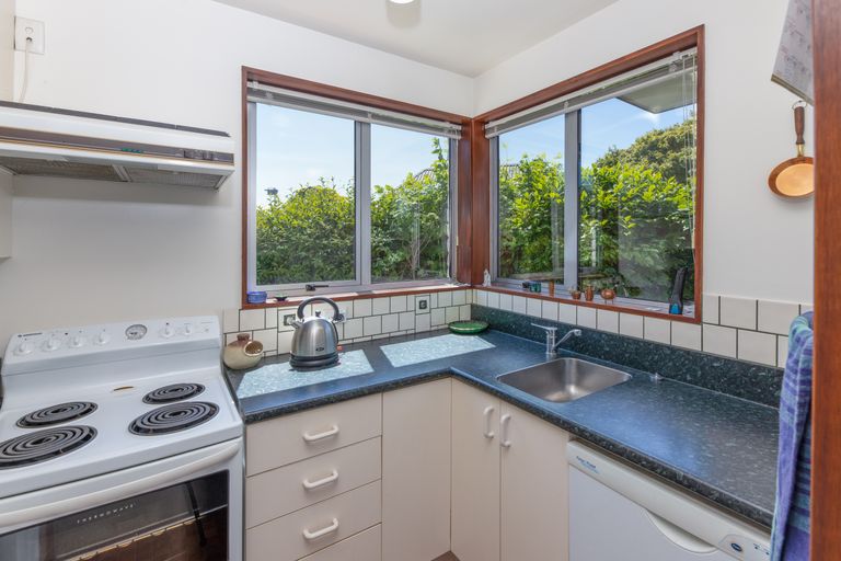 Photo of property in 2/9 Larkhill Place, Russley, Christchurch, 8042