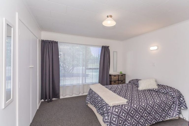 Photo of property in 23 Liverpool Street, Levin, 5510