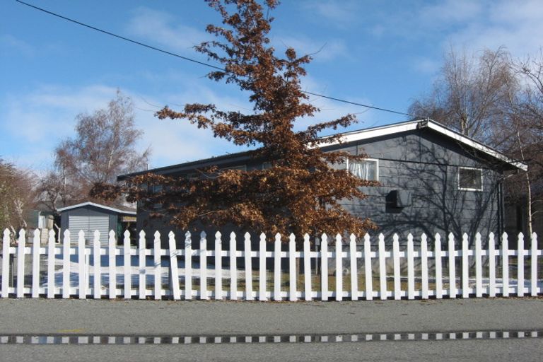 Photo of property in 232 Mackenzie Drive, Twizel, 7901