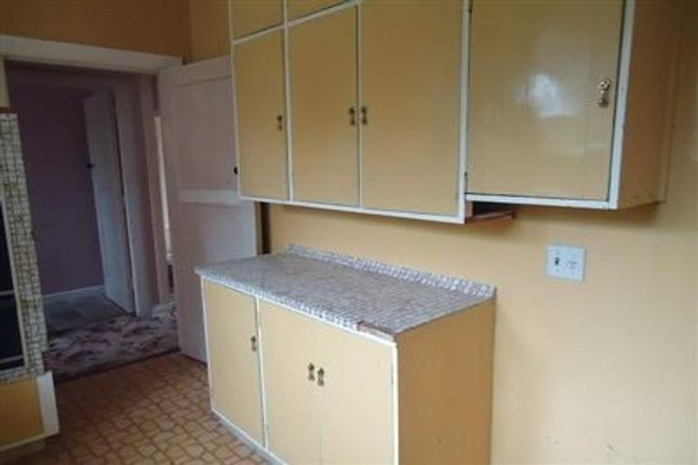 Photo of property in 16 Centennial Avenue, Riccarton, Christchurch, 8041