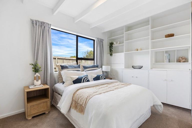 Photo of property in 8 Brixton Street, Islington, Christchurch, 8042