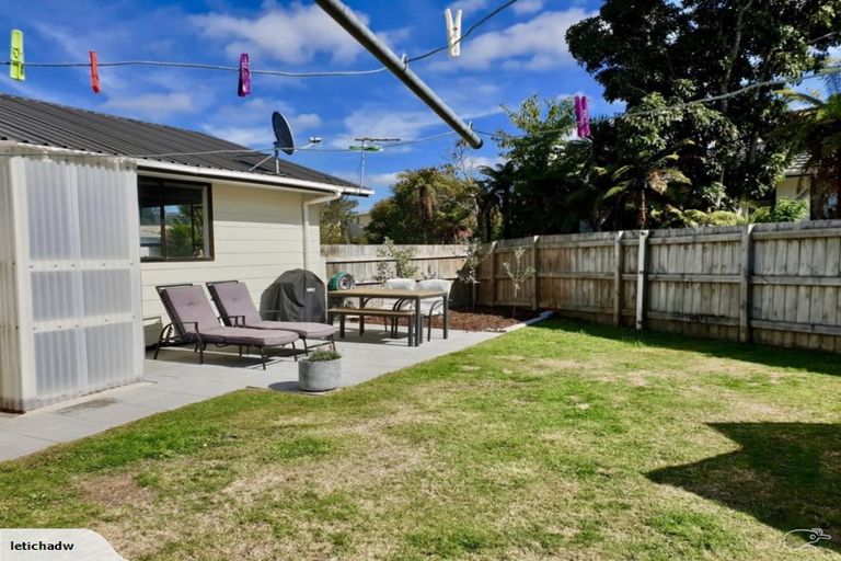 Photo of property in 5 Crystal Place, Pukehangi, Rotorua, 3015