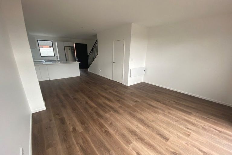 Photo of property in 27 Kotuitui Street, Manukau, Auckland, 2104