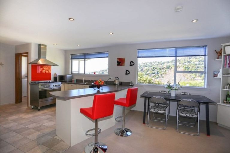 Photo of property in 11 Roseneath Place, Cashmere, Christchurch, 8022