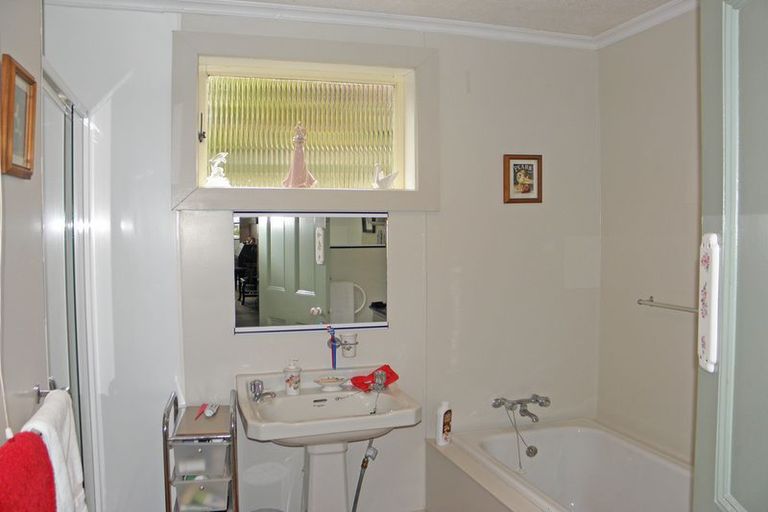 Photo of property in 6 Earn Street, Oamaru North, Oamaru, 9400