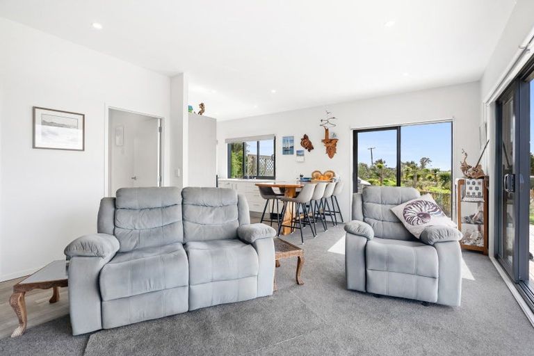 Photo of property in 275 Pakaru Road, Kawakawa, 0282