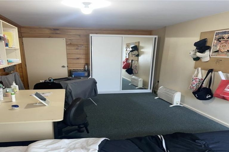 Photo of property in Te Awhina Apartments, 5/22 Sussex Street, Mount Cook, Wellington, 6021