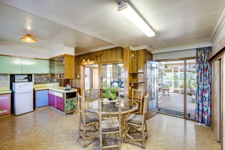 Photo of property in 619 Marine Parade, Napier South, Napier, 4110