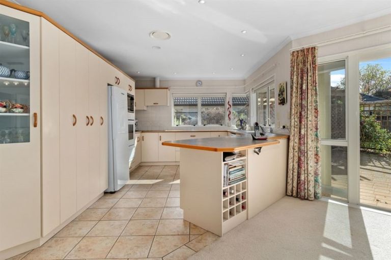 Photo of property in 15 Braeburn Place, Bethlehem, Tauranga, 3110