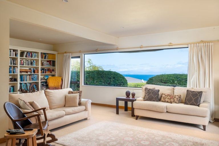 Photo of property in 27 Kurupae Road, Hilltop, Taupo, 3330