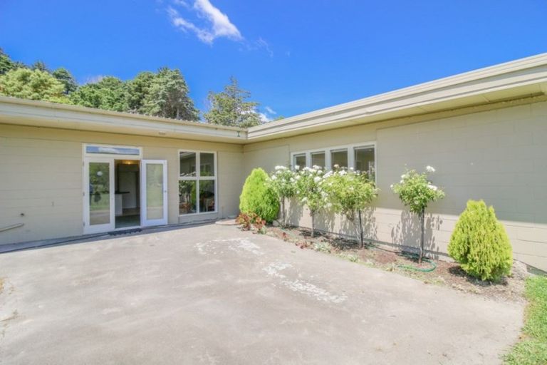 Photo of property in 1618 Longbush Road, Longbush, Masterton, 5884