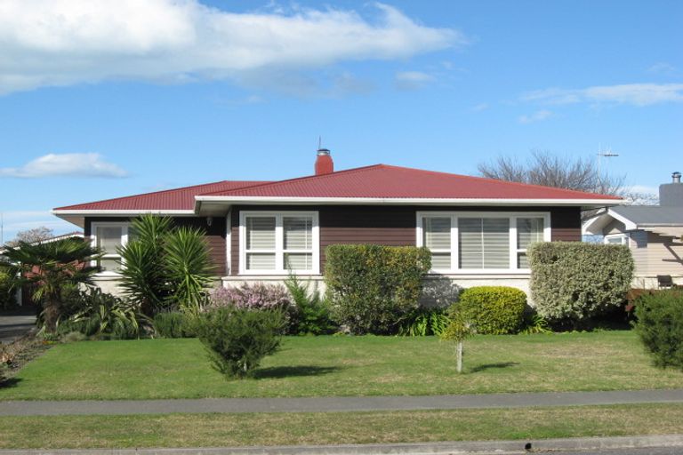 Photo of property in 83 Clarence Cox Crescent, Pirimai, Napier, 4112