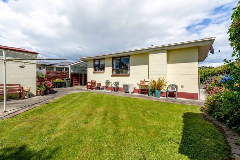 Photo of property in 108 Robertson Street, Gore, 9710