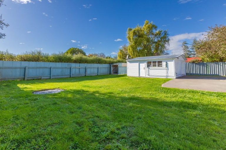 Photo of property in 23 Dee Street, Otane, 4202