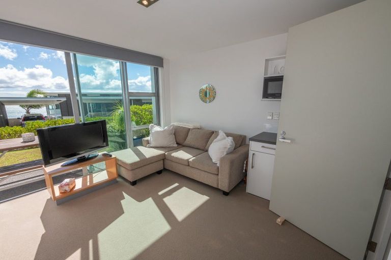 Photo of property in Doubtless Bay Villas, 2/18 Dudley Crescent, Cable Bay, 0420