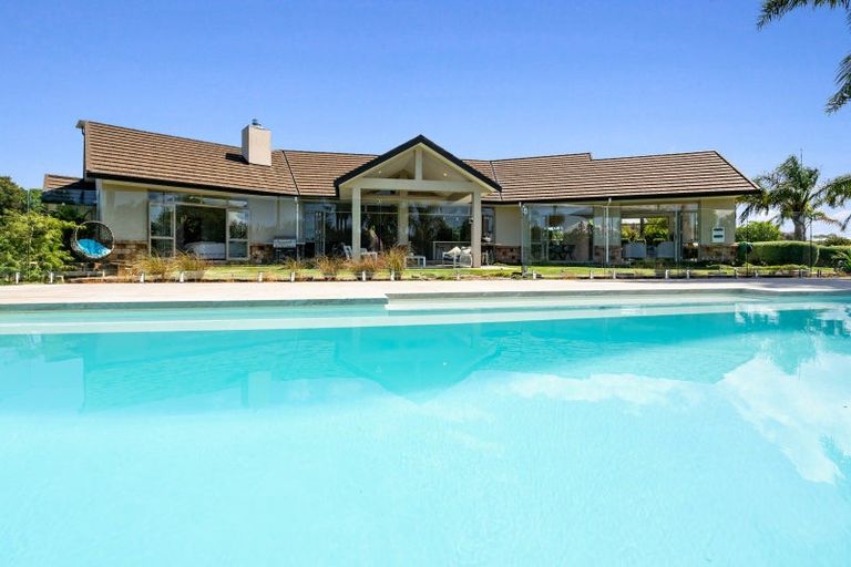 Photo of property in 45 Waitotara Drive, Waipapa, 0230