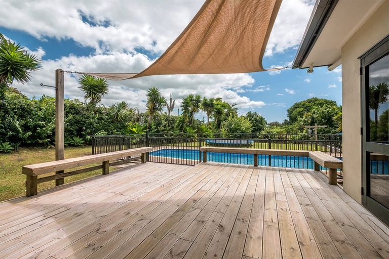 Photo of property in 18a Riddell Road, Kerikeri, 0230