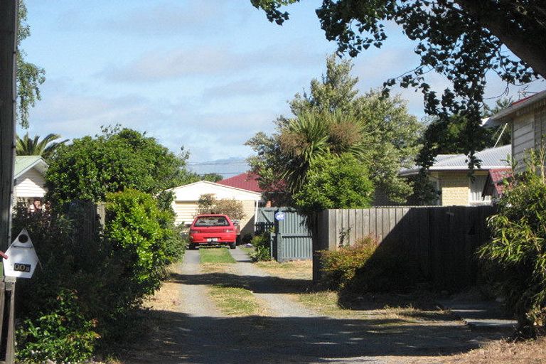 Photo of property in 300b Pages Road, Wainoni, Christchurch, 8061