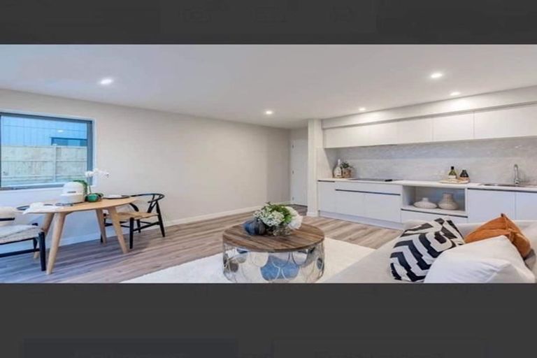 Photo of property in 7 Skua Road, Hobsonville, Auckland, 0616