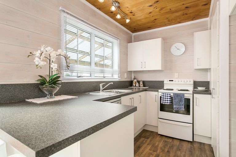 Photo of property in 47 Moore Street, Leamington, Cambridge, 3432