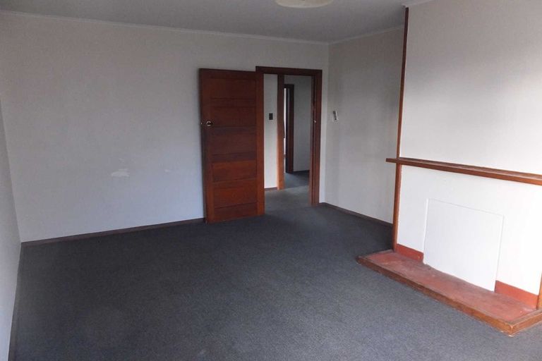 Photo of property in 345 Riccarton Road, Upper Riccarton, Christchurch, 8041